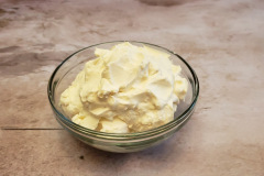 Brown-Sugar-Whipped-Cream